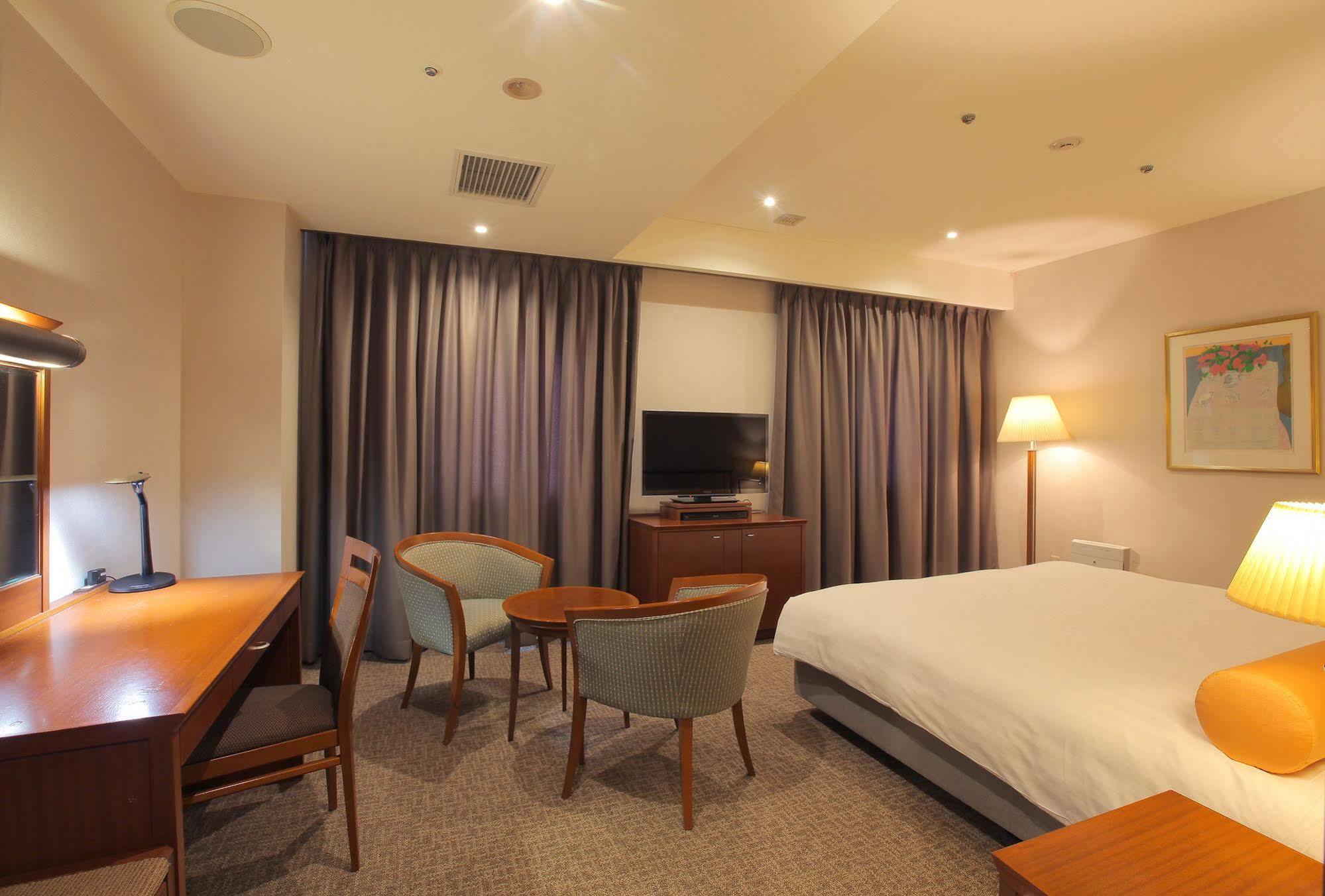 Odakyu Station Hotel Hon-อาซึกิ ภายนอก รูปภาพ